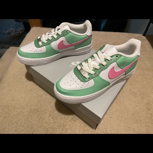 Nike Air Force 1 Spruce Aura Pink Custom - Picture 3 of 4